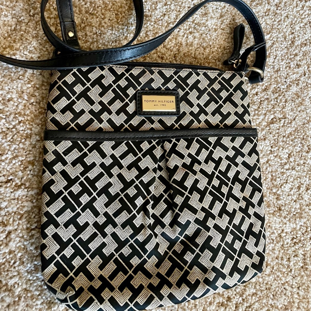 Tommy Hilfiger crossbody Black and White Patterned Women's Bag